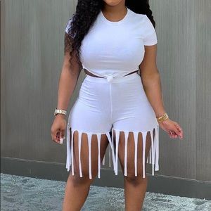 White fringe set